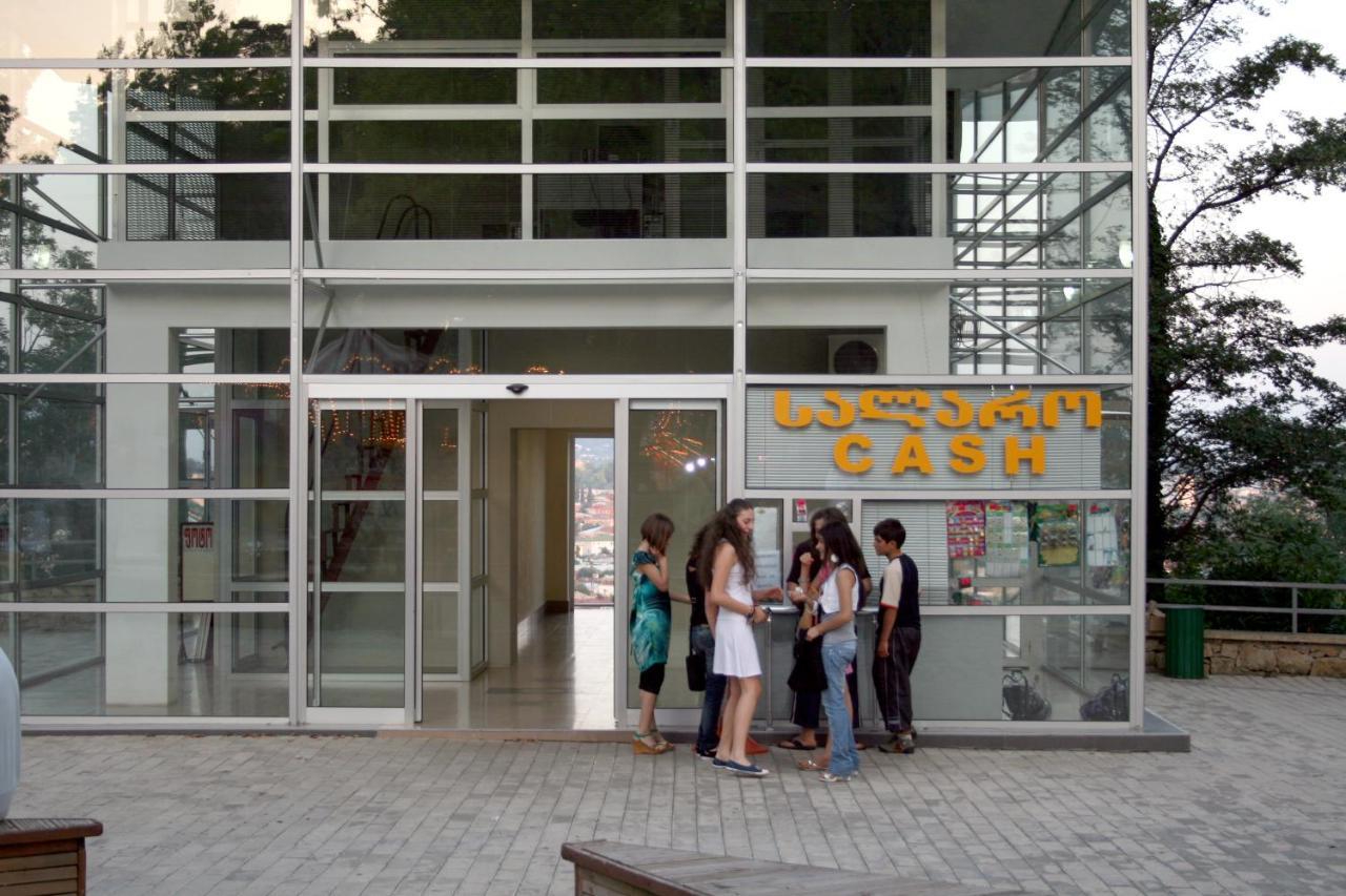 Park Hotel Kutaisi Eksteriør billede