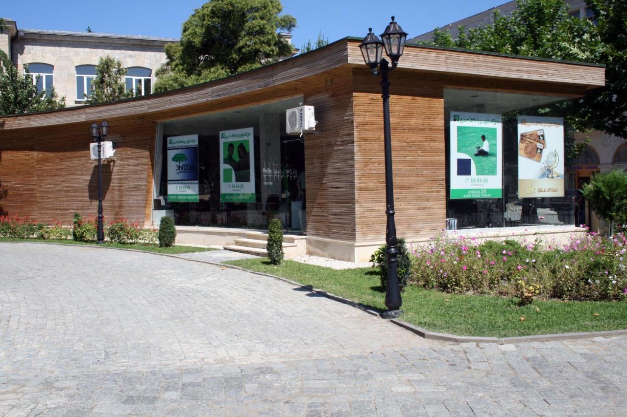 Park Hotel Kutaisi Eksteriør billede